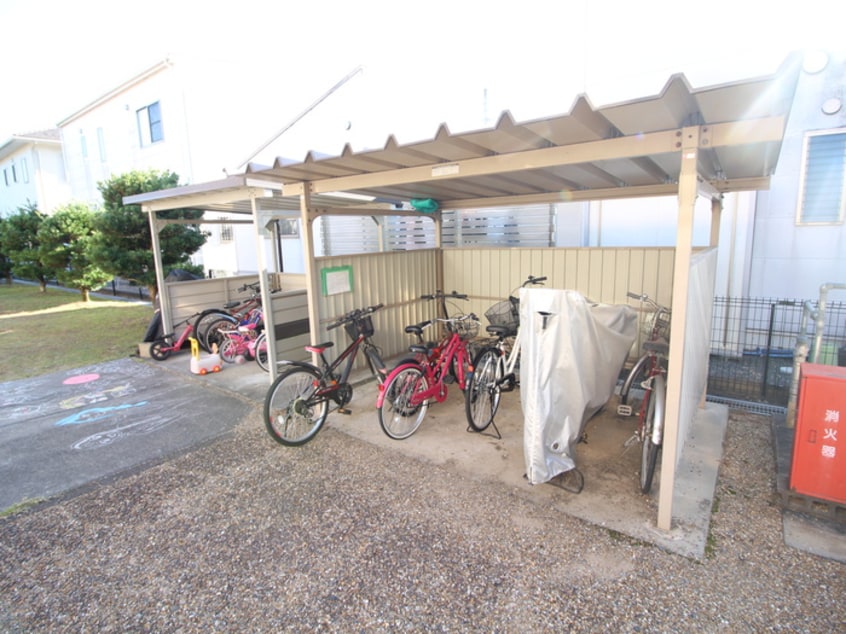 駐輪場 Branche　Bonheur