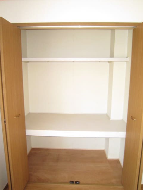 収納 サニ－ヴィラ弐番館