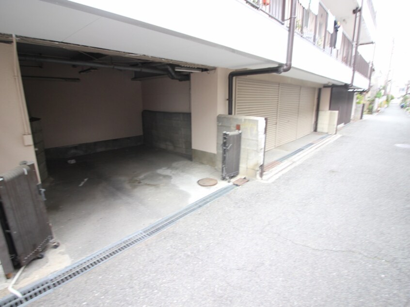 駐車場 庄内ユタカマンション