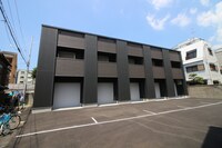 ＫＵＲＵ－ＭＯＲＥ帝塚山