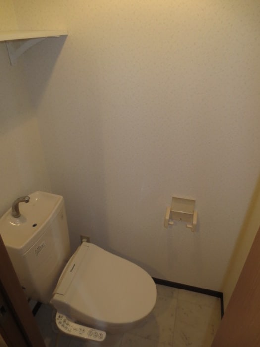 トイレ コ－ポ・シャイン