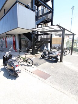 駐輪場
