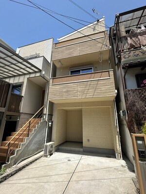 岩田町六丁目賃貸戸建