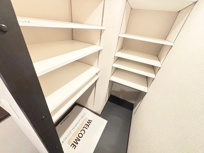 靴箱 パンセ新町