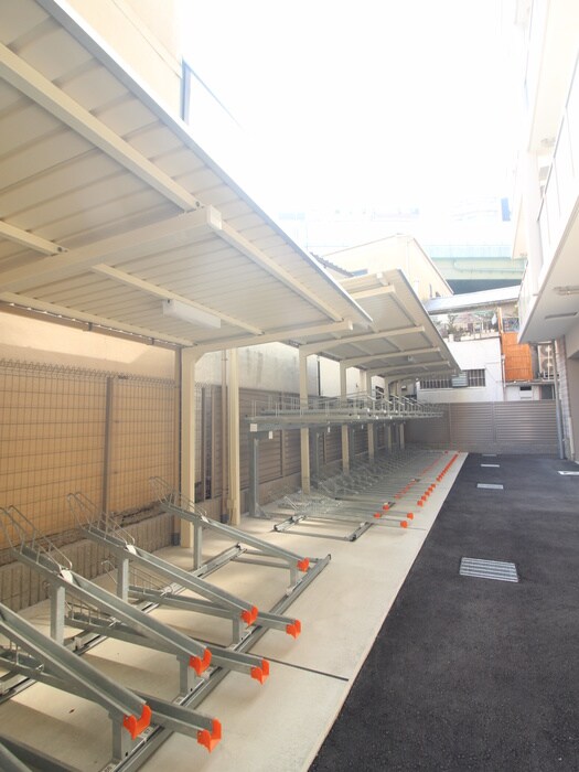 駐輪場 リヴェント福島野田