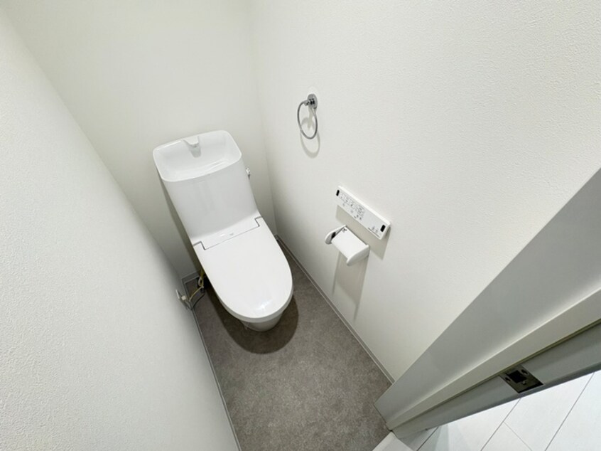 トイレ クレセル利倉東Ⅰ