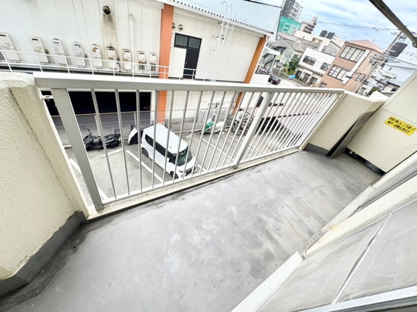 ベランダ・バルコニー 三番町マンション
