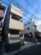 Luna甲子園の外観