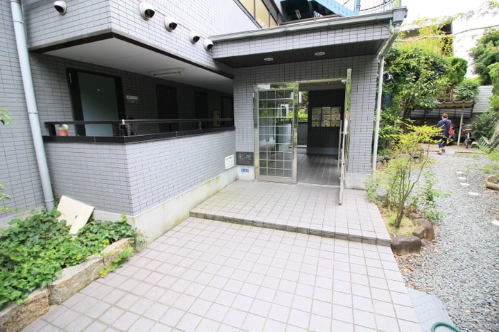 エントランス部分 メイフォレスト
