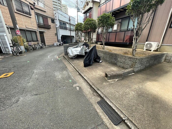 駐輪場 ﾚｼﾞﾃﾞﾝｽ楠葉