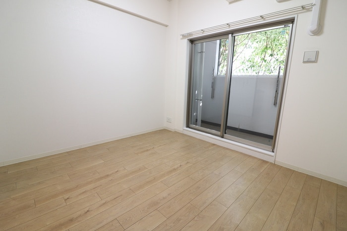 居室 ファーストエフレシア姫里