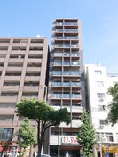 ユニバーサルビルアネックスの外観