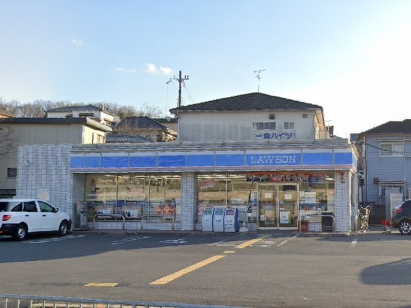 ローソン枚方津田東町３丁目店(コンビニ)まで447m アンプルールフェールオリゾン