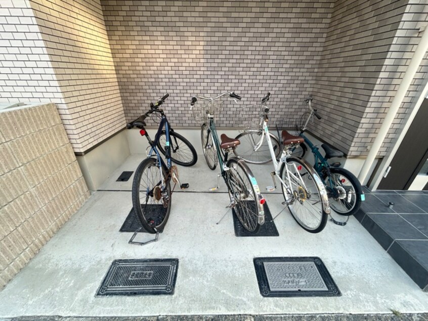 駐輪場 ＢＥＬＬＥ　ＡＲＣＨＥ