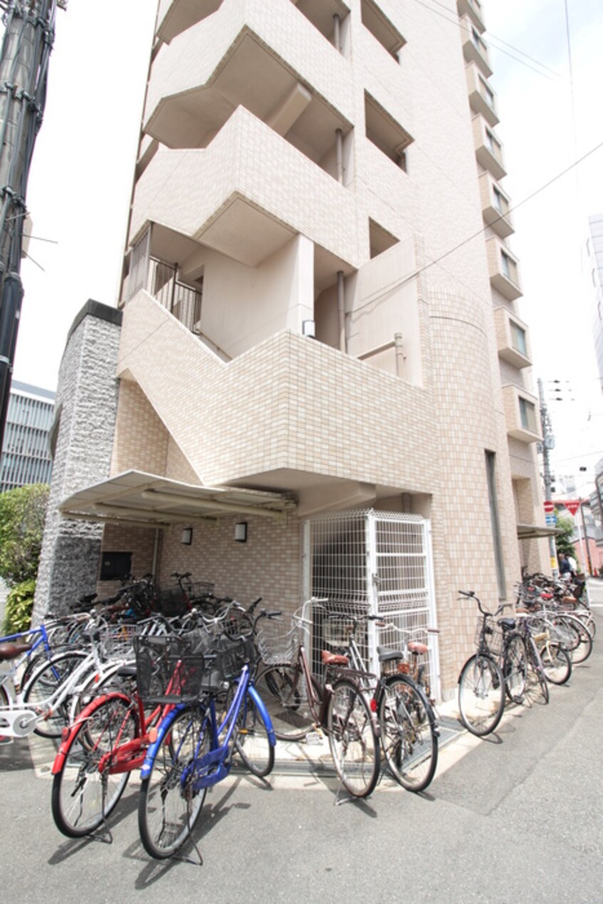 駐輪場 アルグラッド福島ＥＡＳＴ