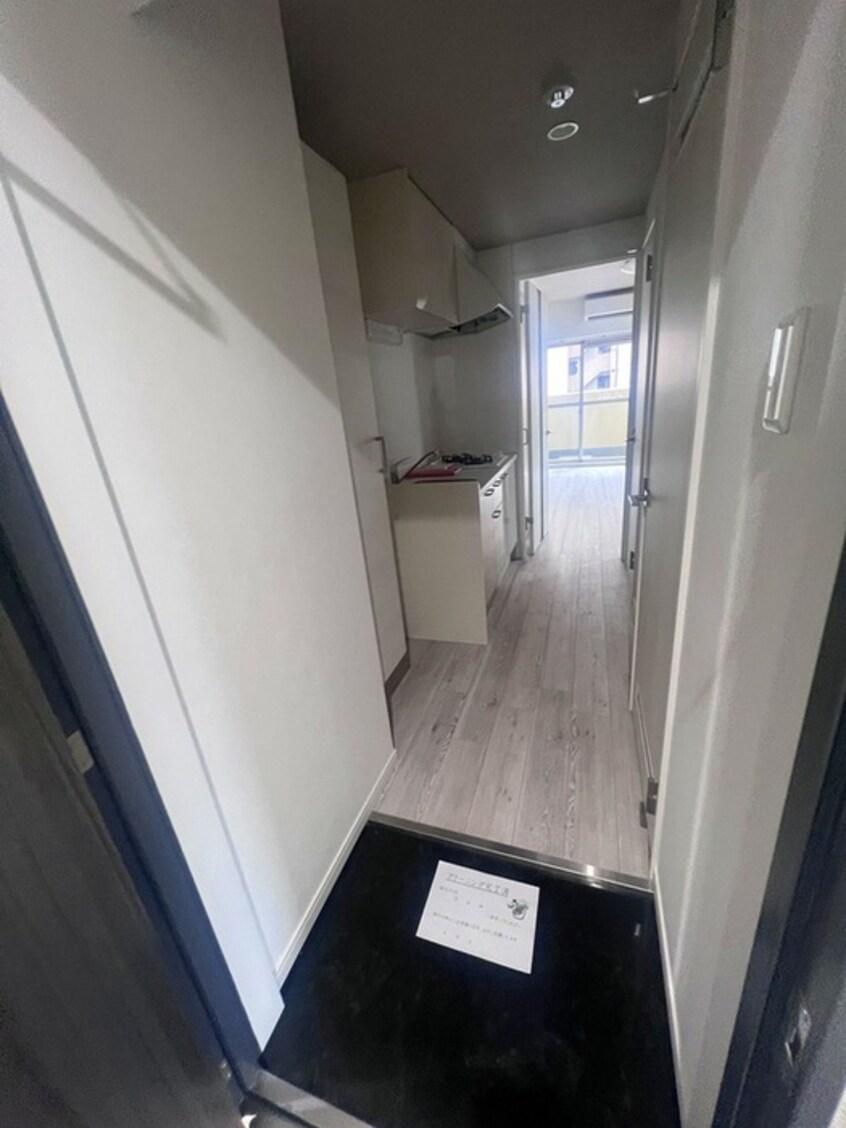 玄関 Premiere　NISHITANABE