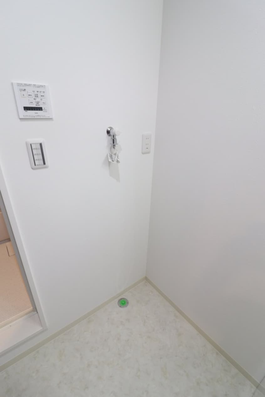 洗濯機置場 ウエストコミタリアⅠ