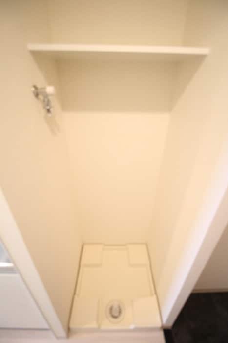 洗濯機置場 アリビオ千里豊津