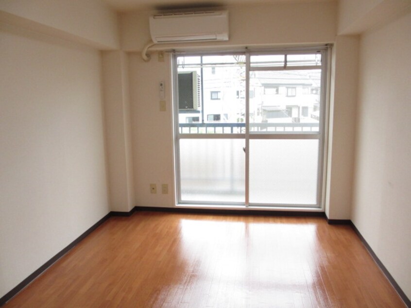 居室 シティナカモズ