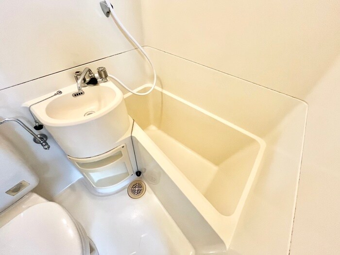 バス／シャワールーム等 川西ハイツ