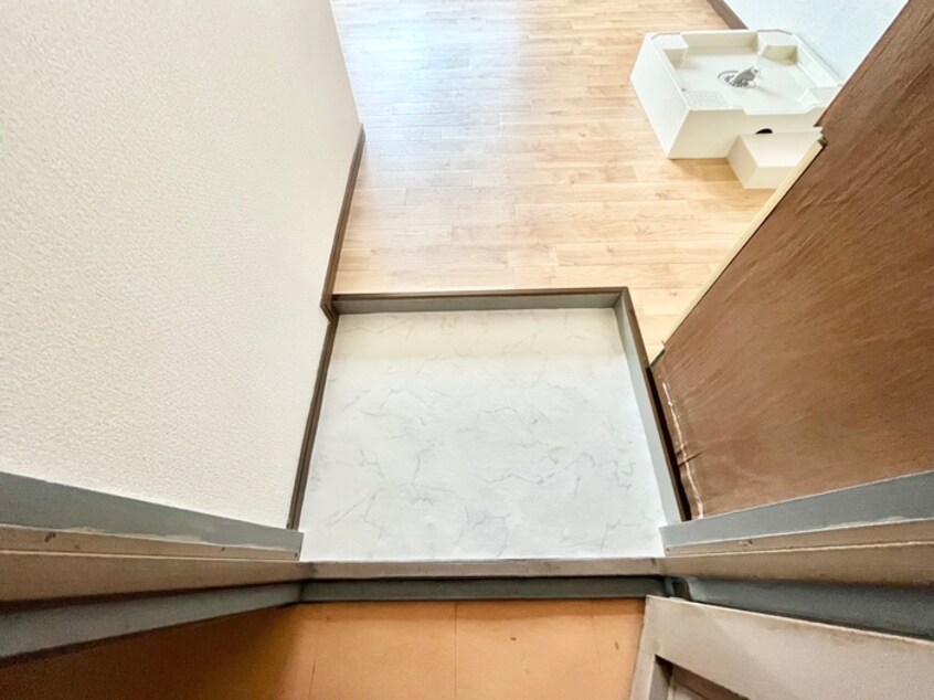 玄関 川西ハイツ