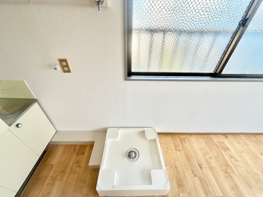 洗濯機置場 川西ハイツ