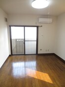 居室 シャルマンフジ貝塚弐番館