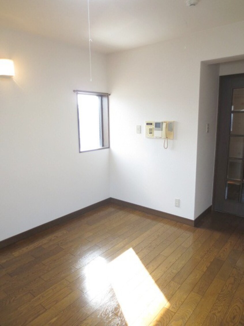 居室 シャルマンフジ貝塚弐番館