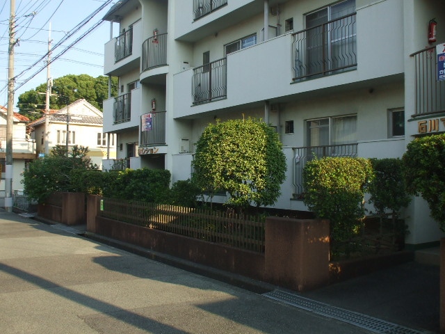 エントランス部分 石川マンション