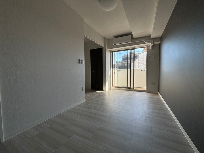 居室 ONLYONE伊丹千僧