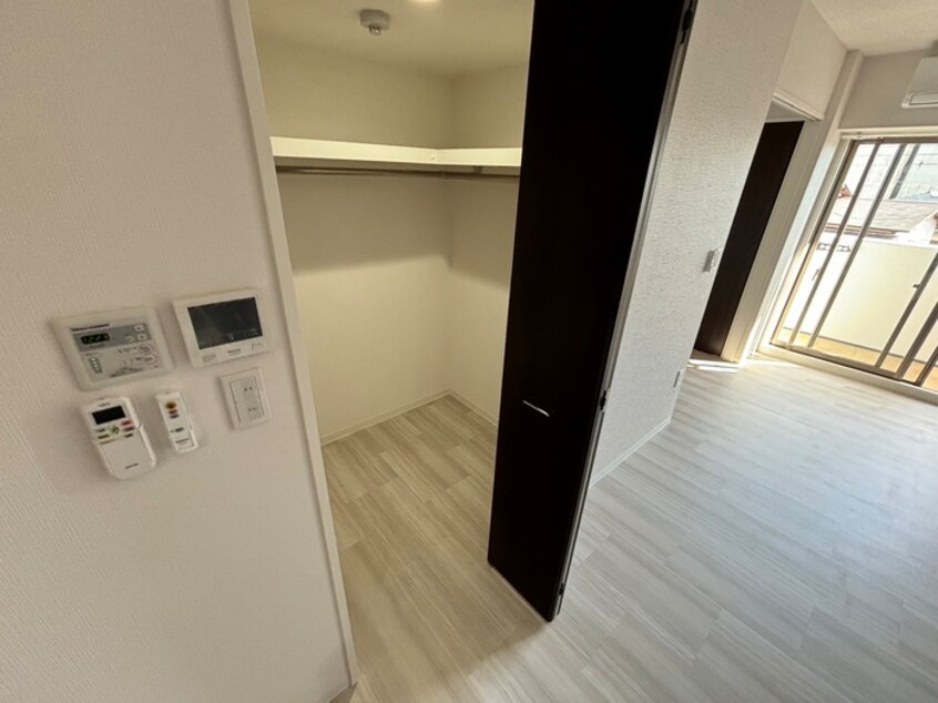 収納 ONLYONE伊丹千僧