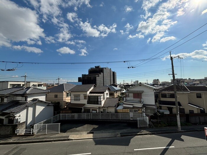 室内からの展望 ONLYONE伊丹千僧