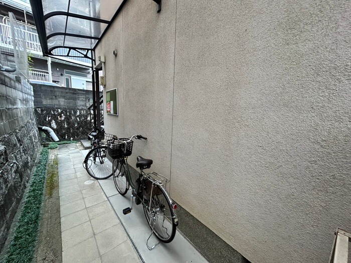 駐輪場 プチメゾン高瀬