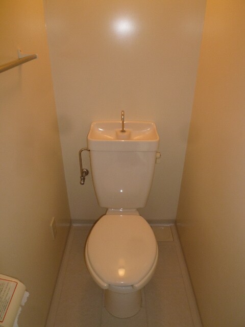 トイレ ルミエール山手