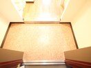 玄関 ジュネスコート