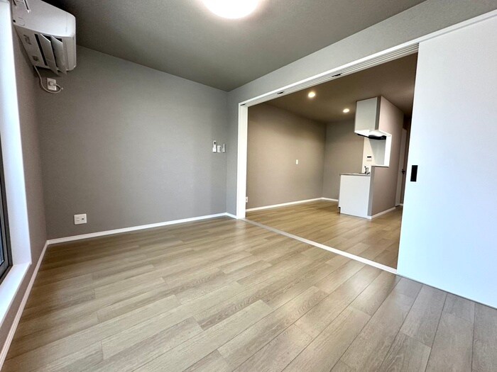 居室 プルミエール椥辻