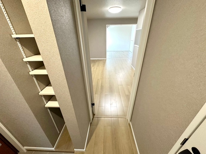 廊下 プルミエール椥辻