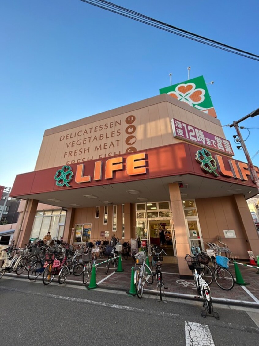 ライフ加賀屋店(スーパー)まで500m アリビオウエスト
