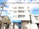 丸吉マンションの外観