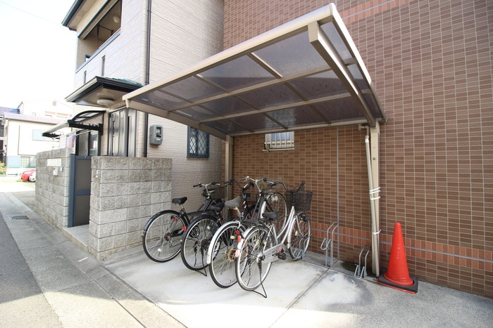 駐輪場 ブランシエ