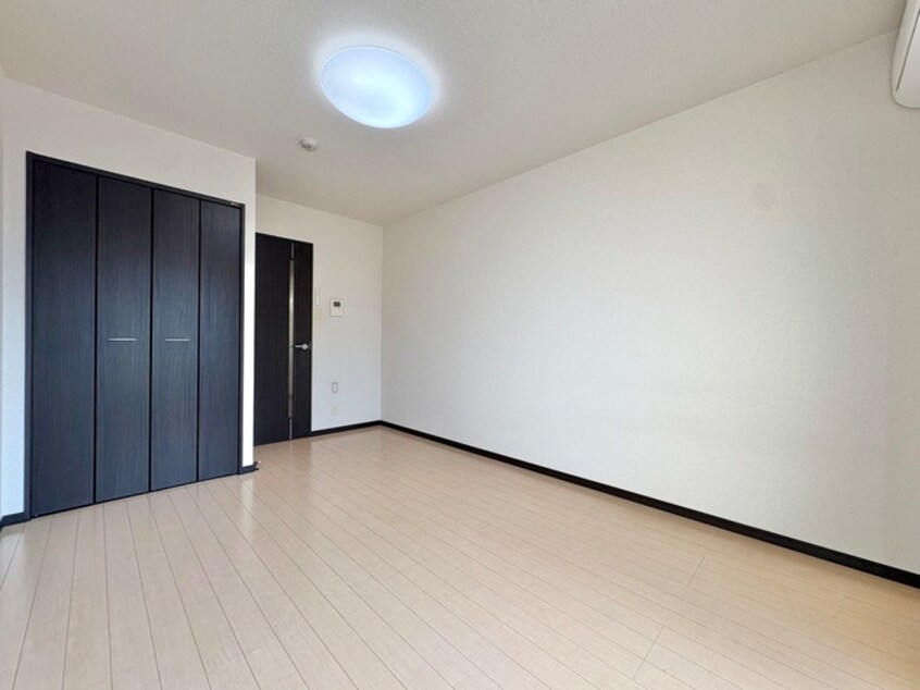 居室 フジパレス愛泉