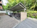 駐輪場 HITOMI DORMITORY