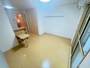 居室 HITOMI DORMITORY