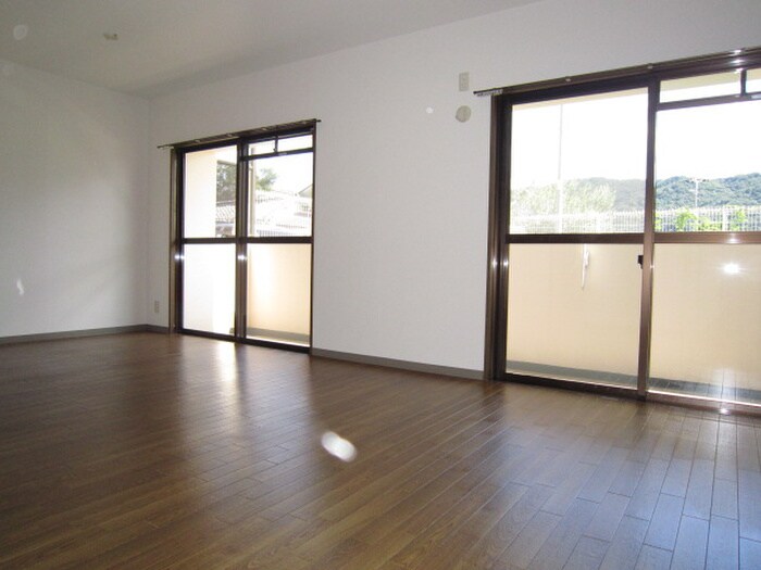 内観写真 ディアコート川西