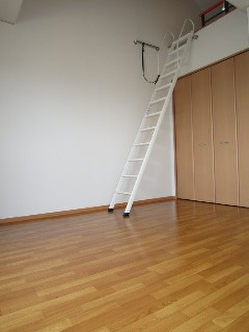 居室 グリ－ンハイツ