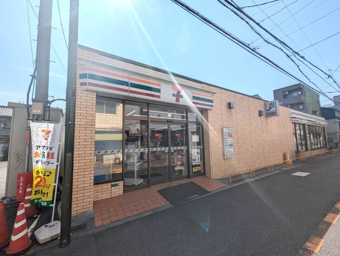 セブンイレブン(コンビニ)まで43m ヴォ－ンル－エマンモス