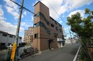 プレアール大日の外観