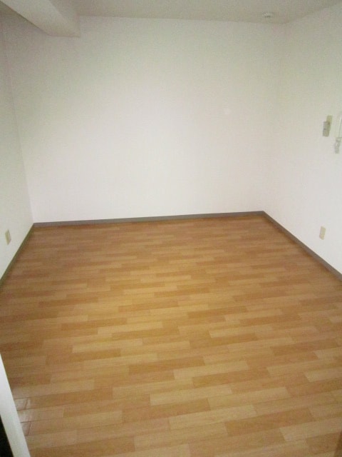 居室 プレアール大日