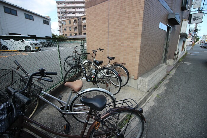 駐輪場 プレアール大日