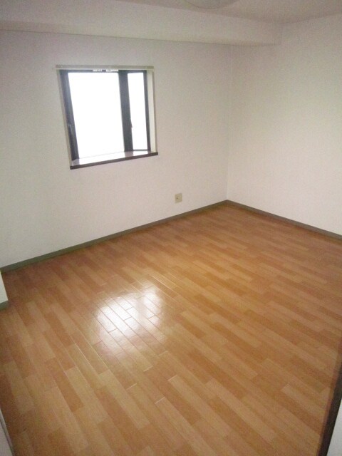 居室 プレアール大日